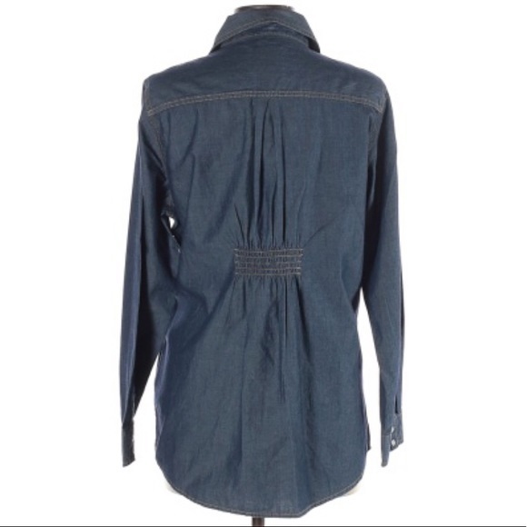 Izod L blue chambray long sleeve snap front shirt - Picture 2 of 16
